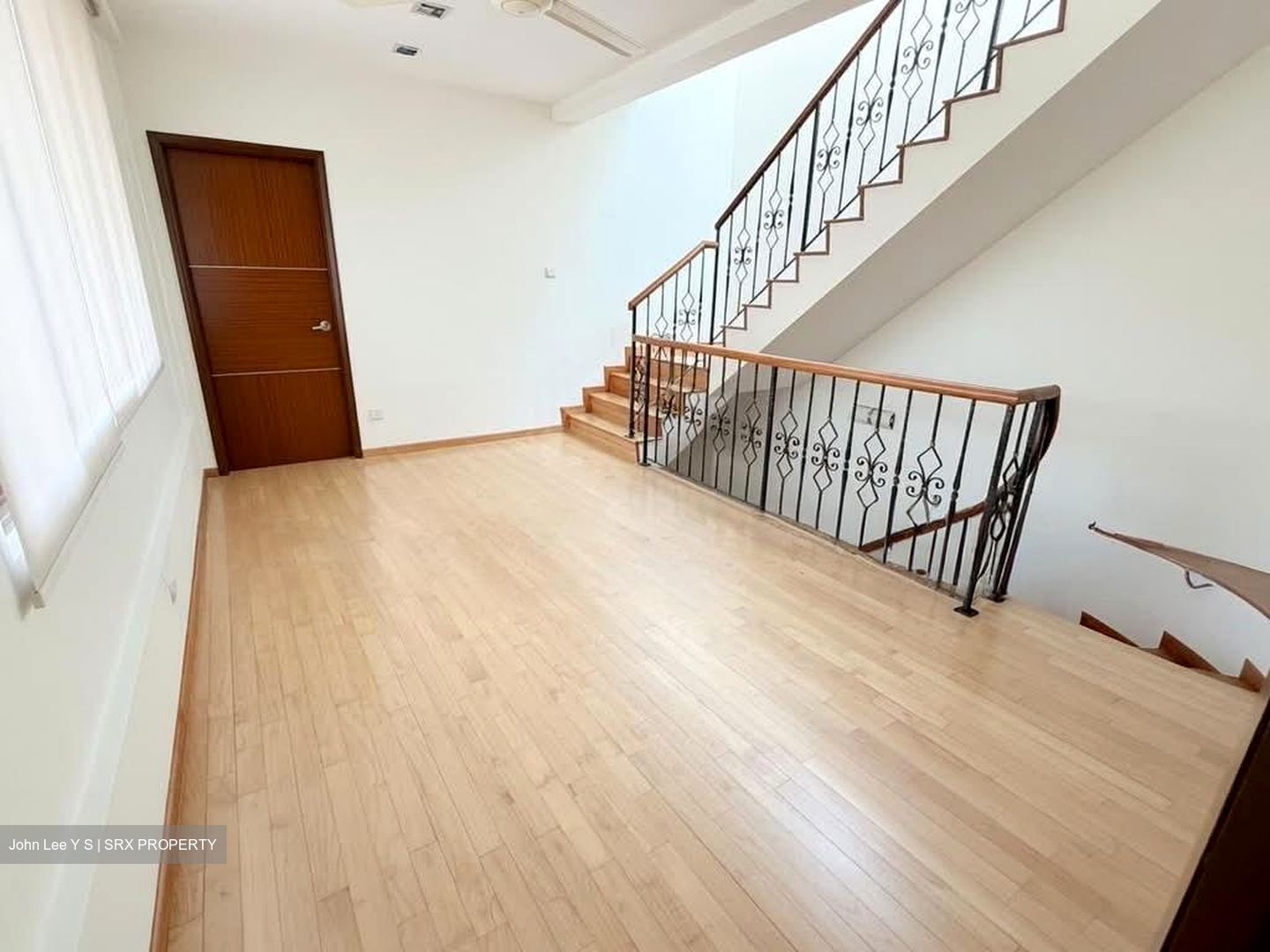 Phillips Avenue (D19), Semi-Detached #574220141